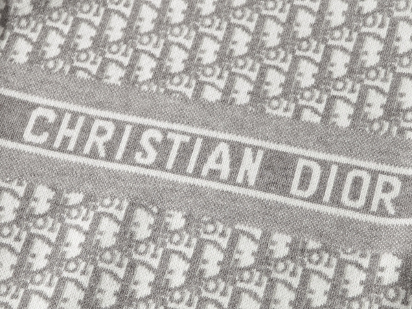 ブランドセーター素材ディテール